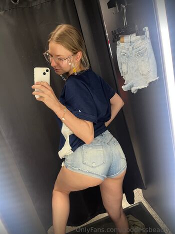 Full leaked Beauty ray private photo