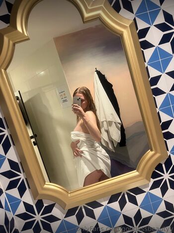 Full leaked Beauty ray private photo