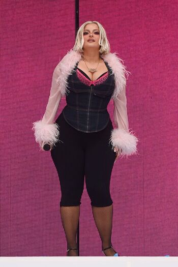 Full leaked Bebe rexha page private photo