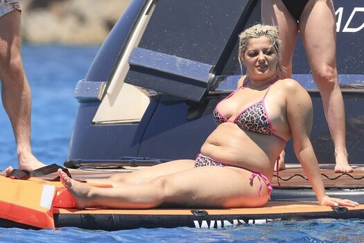 Full leaked Bebe rexha private photo
