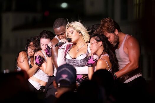 Full leaked Bebe rexha private photo