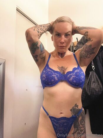 Full leaked Bec rawlings private photo