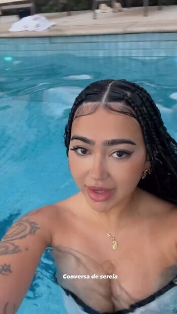 Full leaked Beca barreto private photo