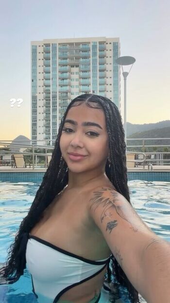 Full leaked Beca barreto private photo
