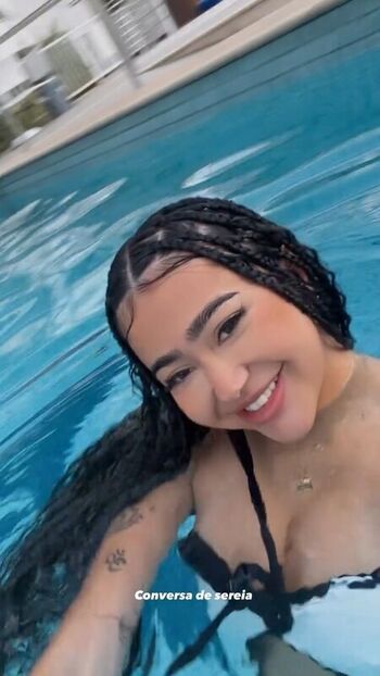 Full leaked Beca barreto private photo