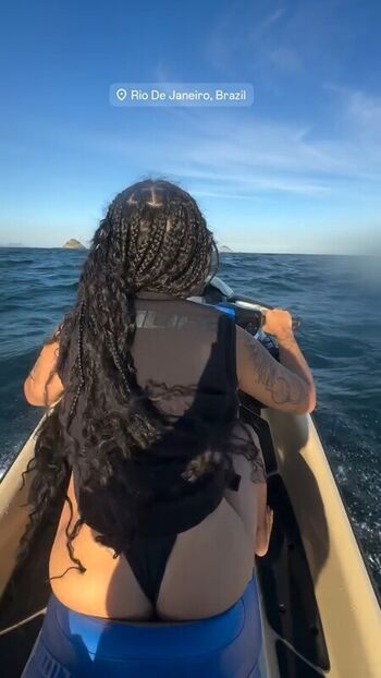 Full leaked Beca barreto private photo