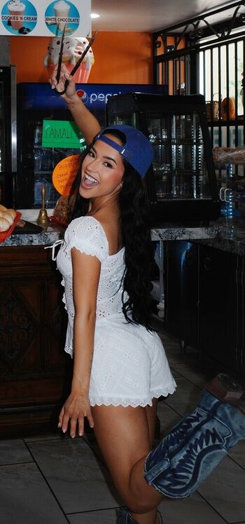 Full leaked Becky g page private onlyfans photo