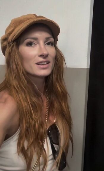 Full leaked Becky lynch private photo