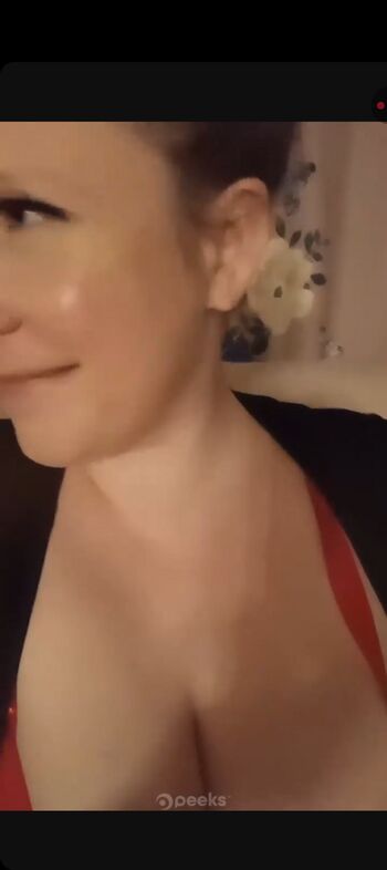 Full leaked Becky overclocked private photo