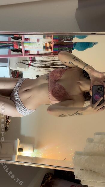 Full leaked Beebee page private onlyfans photo