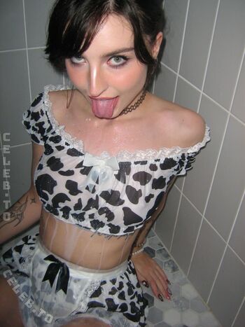 Full leaked Beebee page private onlyfans photo