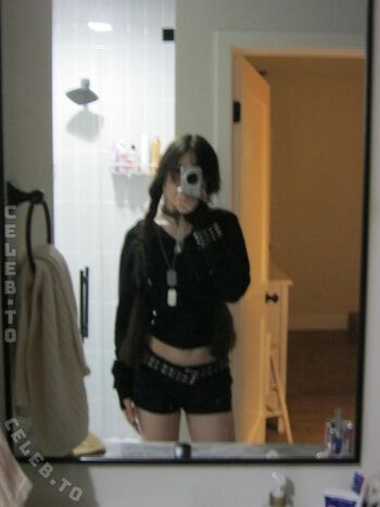 Full leaked Beebee page private photo