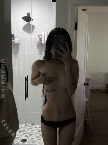 Full leaked Beebee page private photo