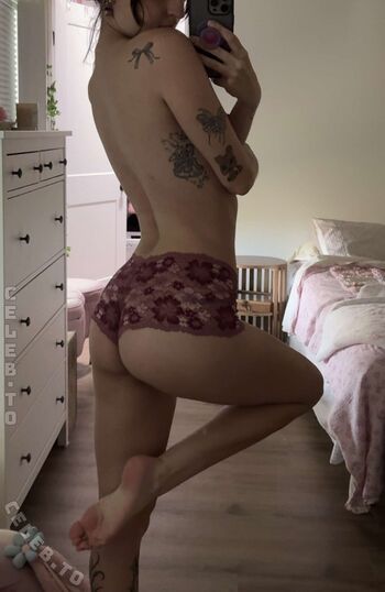 Full leaked Beebee page private photo