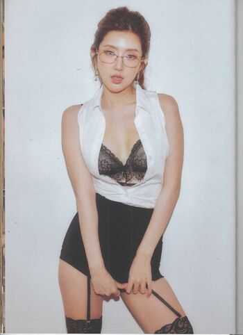 Full leaked Beerpassaranan private onlyfans photo