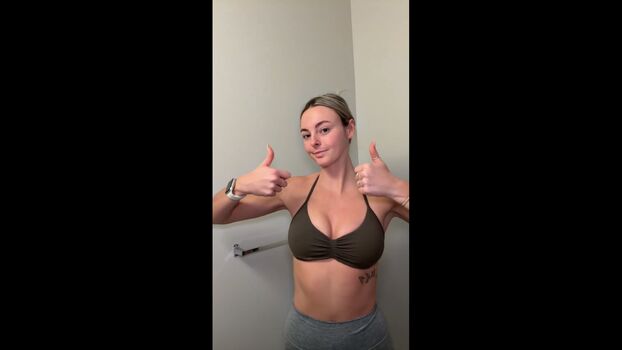 Full leaked Beez asmr private onlyfans photo