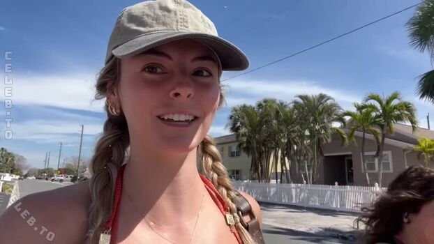 Full leaked Beez asmr private photo
