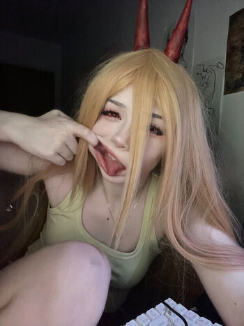 Full leaked Beezleneezle page private onlyfans photo