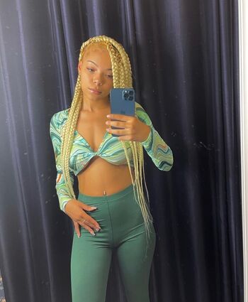 Full leaked Beingkiya private photo