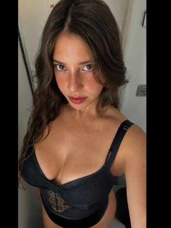 Full leaked Beleningui private photo