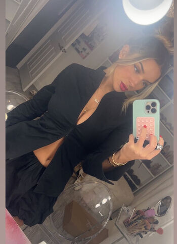 Full leaked Bella basile private onlyfans photo