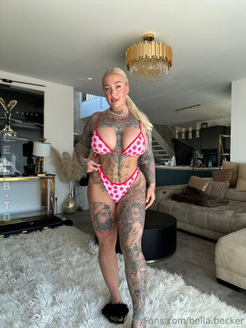 Full leaked Bella becker private photo