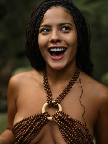 Full leaked Bella campos page private onlyfans photo