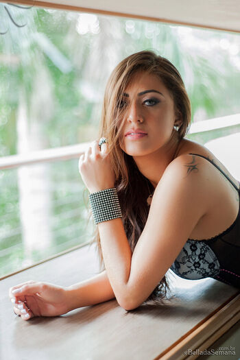 Full leaked Bella da semana private photo