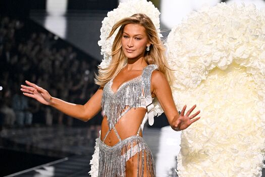 Full leaked Bella hadid page private photo