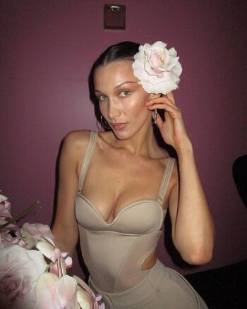 Full leaked Bella hadid page private photo