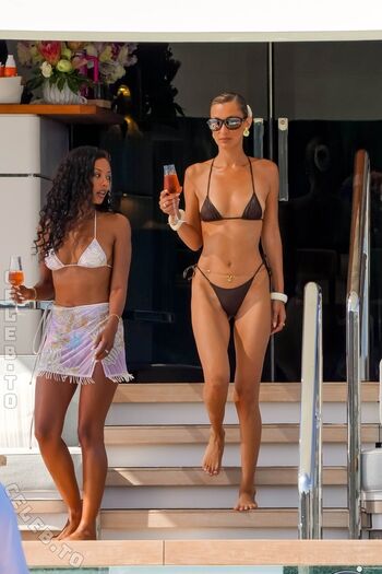 Full leaked Bella hadid page private photo