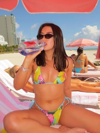 Full leaked Bella hill private photo