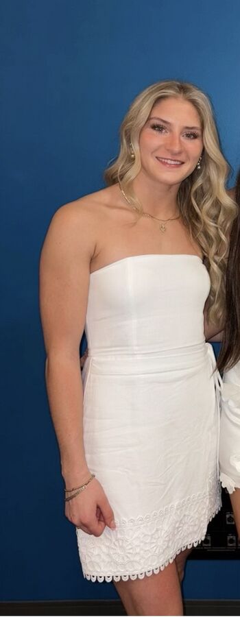 Full leaked Bella norris private photo
