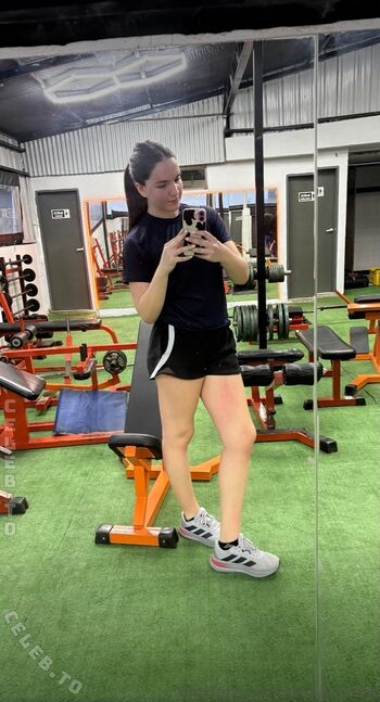 Full leaked Bella schmidt private photo