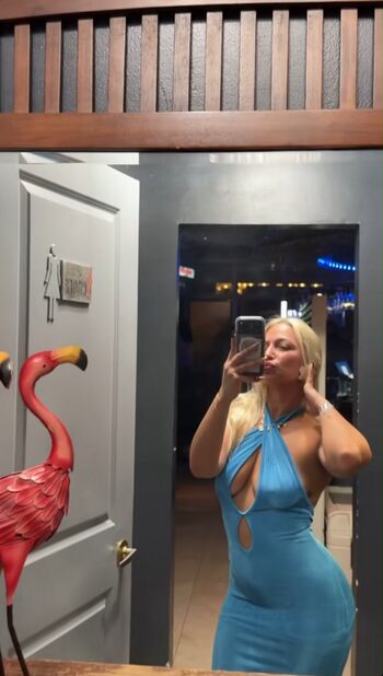 Full leaked Bella thiccc page private onlyfans photo