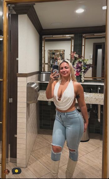 Full leaked Bella thiccc private photo