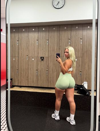 Full leaked Bella thiccc private photo