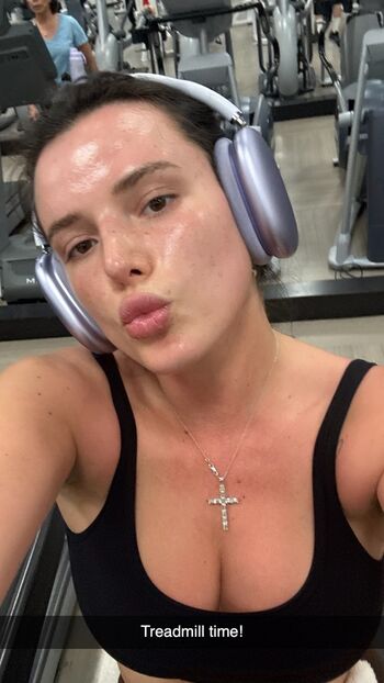 Full leaked Bella thorne  page private onlyfans photo