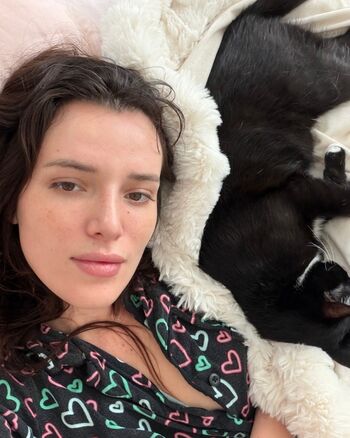 Full leaked Bella thorne private onlyfans photo