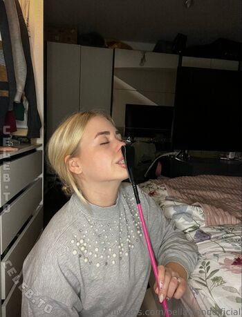 Full leaked Bellablondofficial private onlyfans photo
