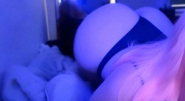 Full leaked Bellabunnieee private photo
