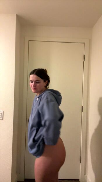 Full leaked Bellafaye private photo