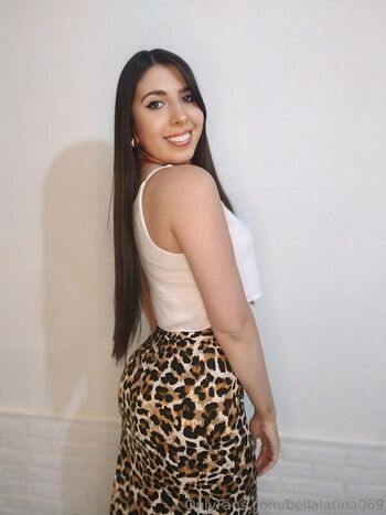 Full leaked Bellalatina page private photo