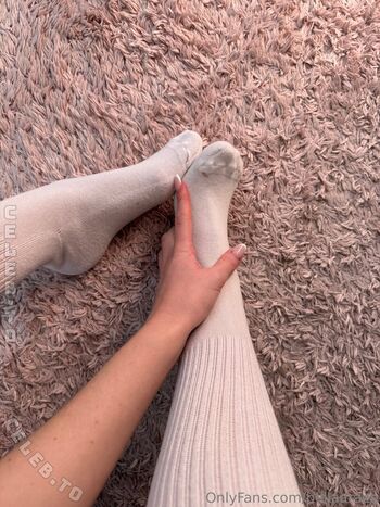 Full leaked Bellaraee private onlyfans photo