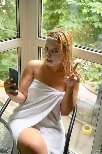 Full leaked Bellbaby private onlyfans photo