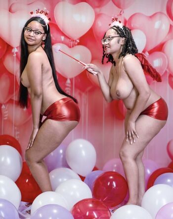 Full leaked Belle bottomz page private onlyfans photo