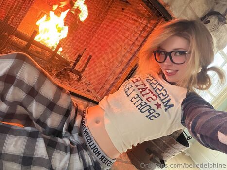 Full leaked Belle delphine  page private onlyfans photo