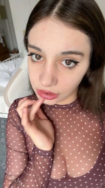 Full leaked Bellefleurrr private photo