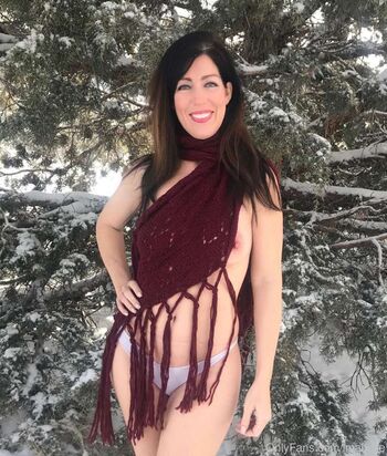 Full leaked Belles back private photo