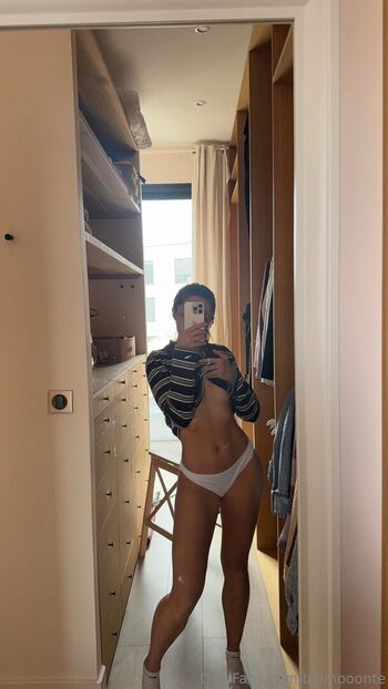 Full leaked Belmooonte private onlyfans photo